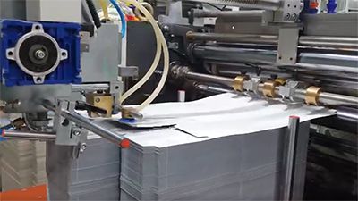 Máquina Automática para Hacer Cajas Rígidas, LY-HB1200CM
